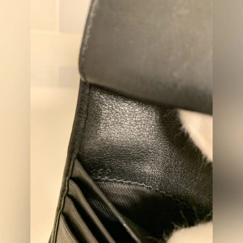 Authentic PRADA Wallet - Picture 9 of 9